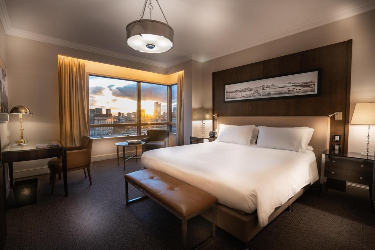 Alvear Icon Hotel 부에노스아이레스 외부 사진 A guest room at the InterContinental New York Times Square
